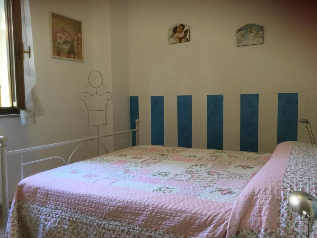 Alla Tomba Di Giulietta Vérone Chambre photo