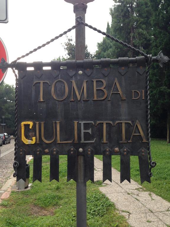 Alla Tomba Di Giulietta Vérone Extérieur photo